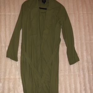 Lightweight trench coat